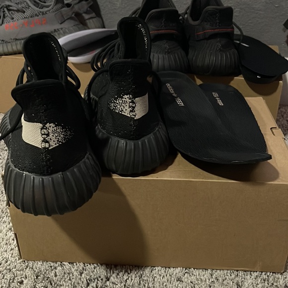 VNDS OREO YEEZY V2 SIZE 12 - Picture 3 of 6